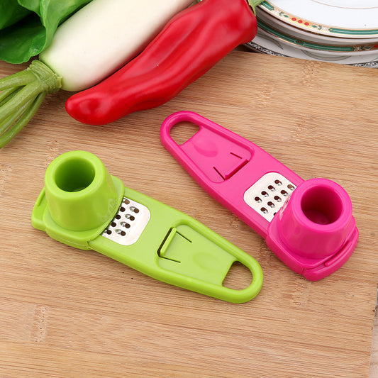 2-in-1 Garlic Masher and Spice Grinder – Essential Kitchen Gadget