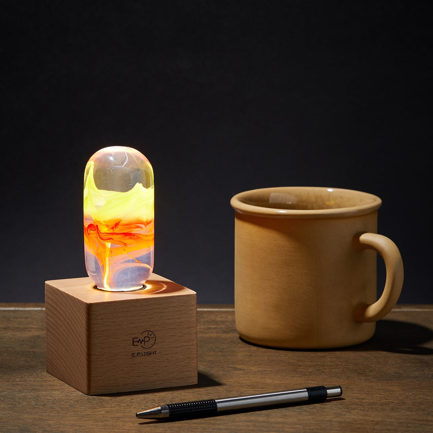 EP LIGHT Flame LED Bulb Table Lamp – Vintage Wooden Desk Lamp for Living Room & Bedroom