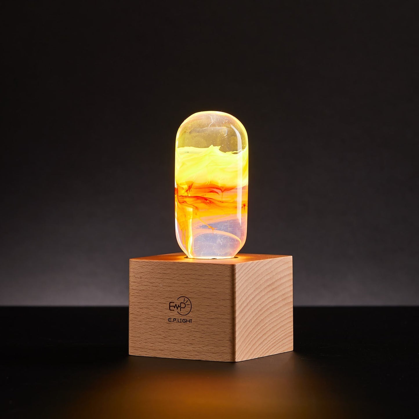 EP LIGHT Flame LED Bulb Table Lamp – Vintage Wooden Desk Lamp for Living Room & Bedroom